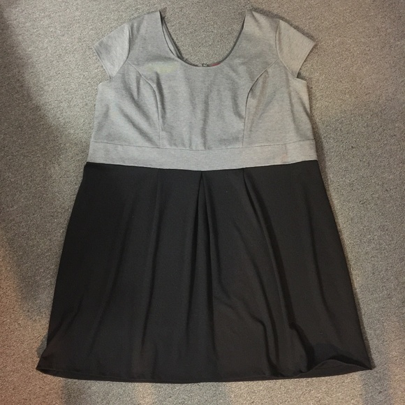 Merona Dresses & Skirts - Merona Grey and Black Ponte Dress - 4X